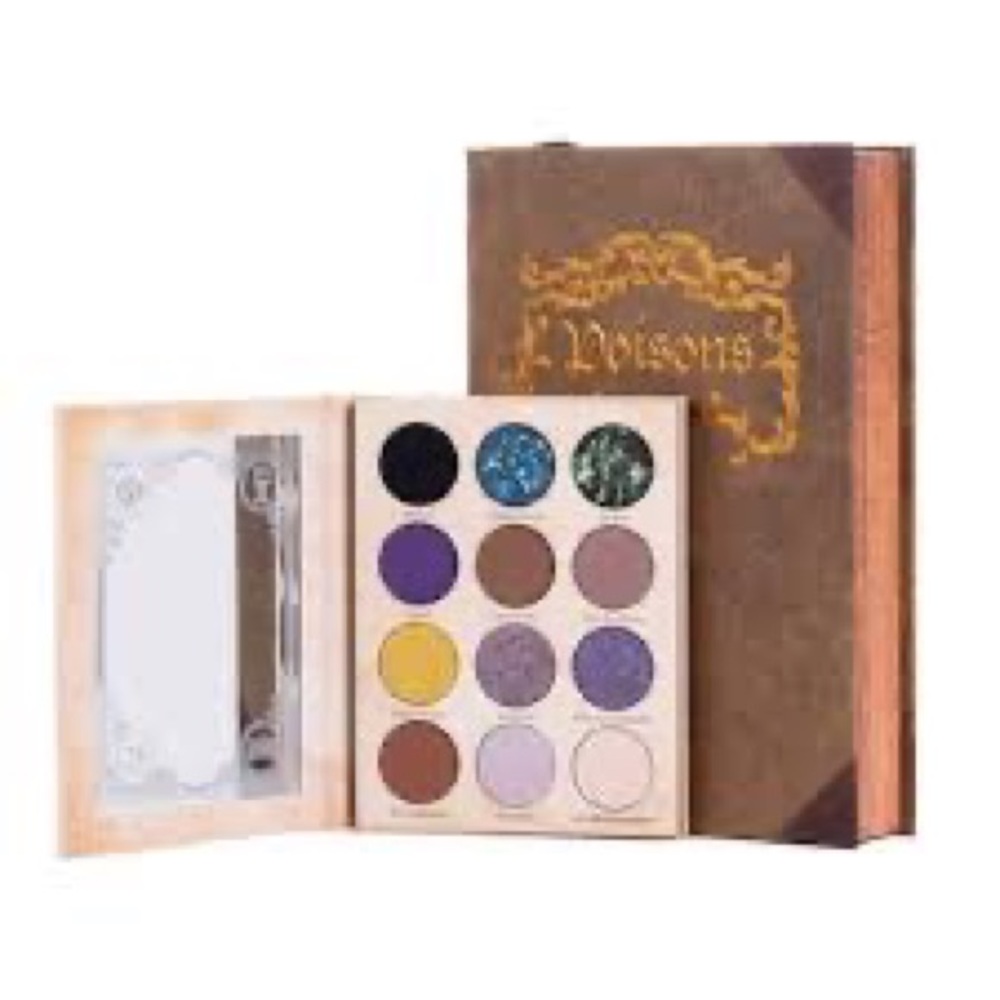 Besame Villians Poison palette